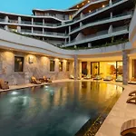 Hotel Swissotel Living