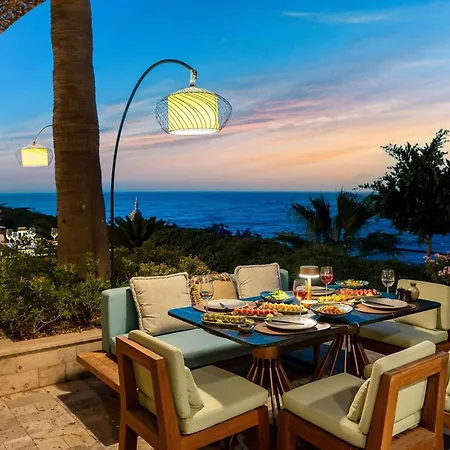 Swissotel Living ホテル 5*