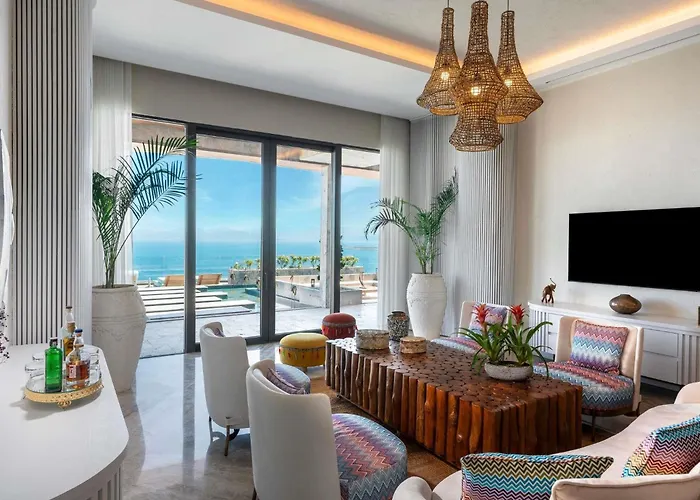 Swissotel Living 5*