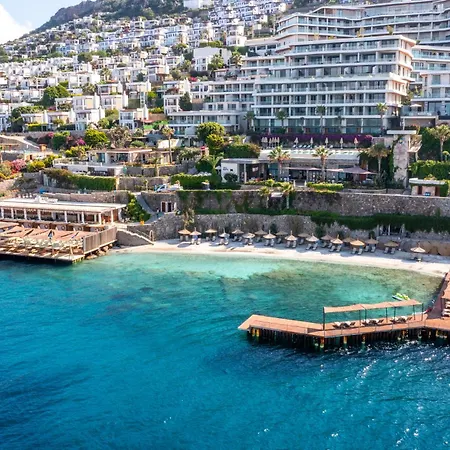 Swissôtel Living 5*