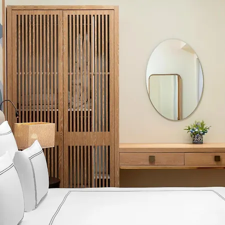 Hotel Swissotel Living 5*