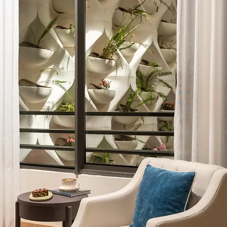 Swissotel Living 5*