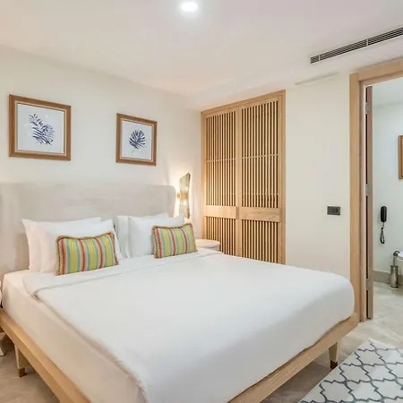Swissotel Living 5*