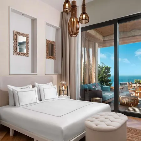 Hotel Swissotel Living 5*